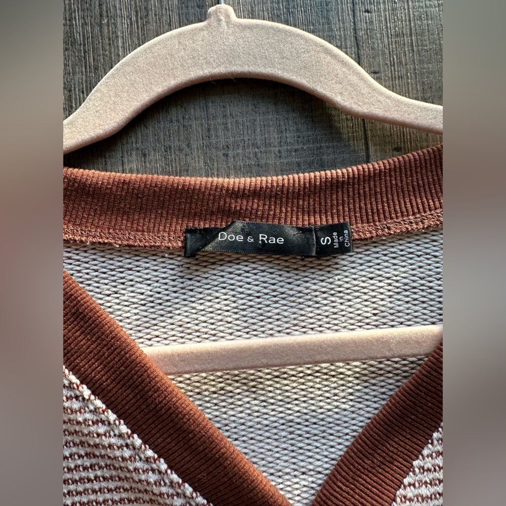 Doe & Rae layering top size S - Picture 3 of 5